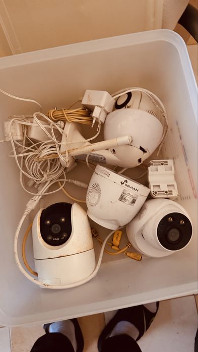 Vendo câmeras todos funciona conjunto 4