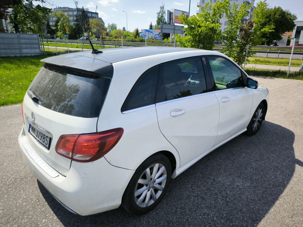 Mercedes B180 klasa Automat doinwestowany W246  1.5 cdi Nowe Wtryski i