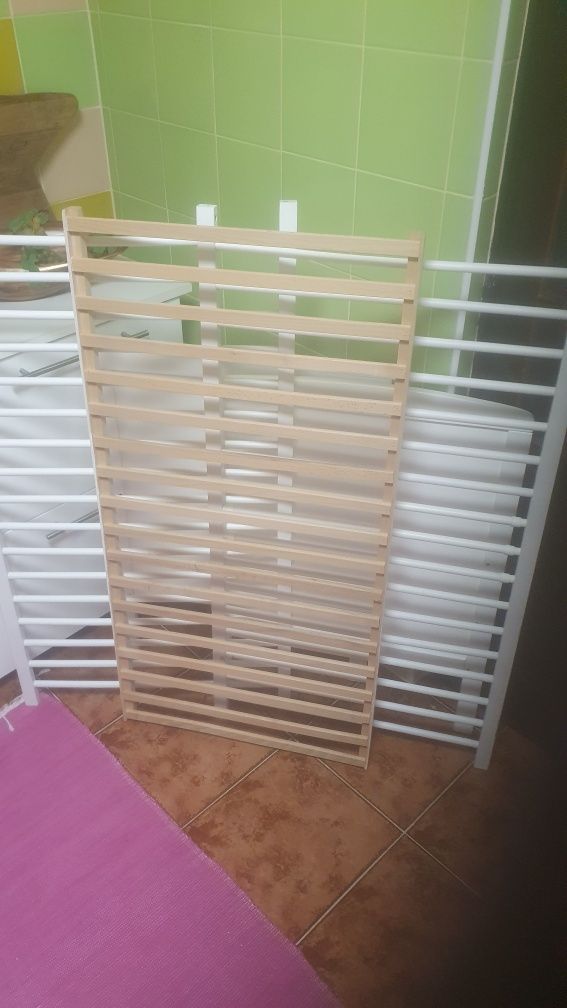 Cama de bebé como nova