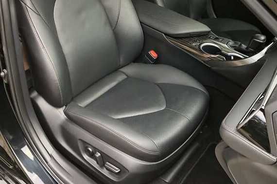 Toyota Camry 2020 V6