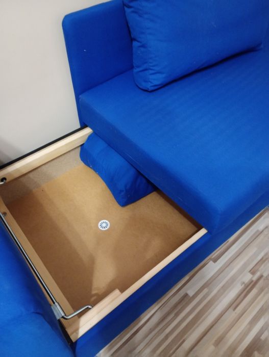 Jedno osobowe łóżko rozkładane