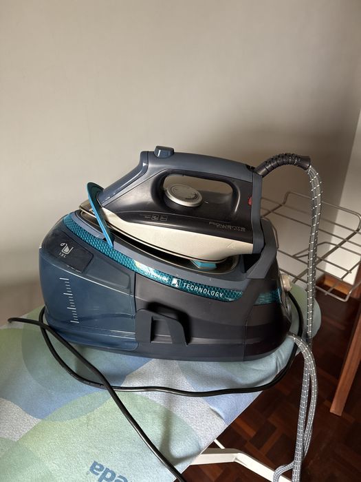 Ferro de engomar Rowenta Silence Steam