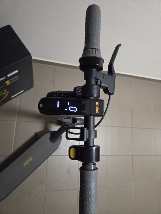 Продам електросамокат електроскутер Ninebot KickScooter Max G30II