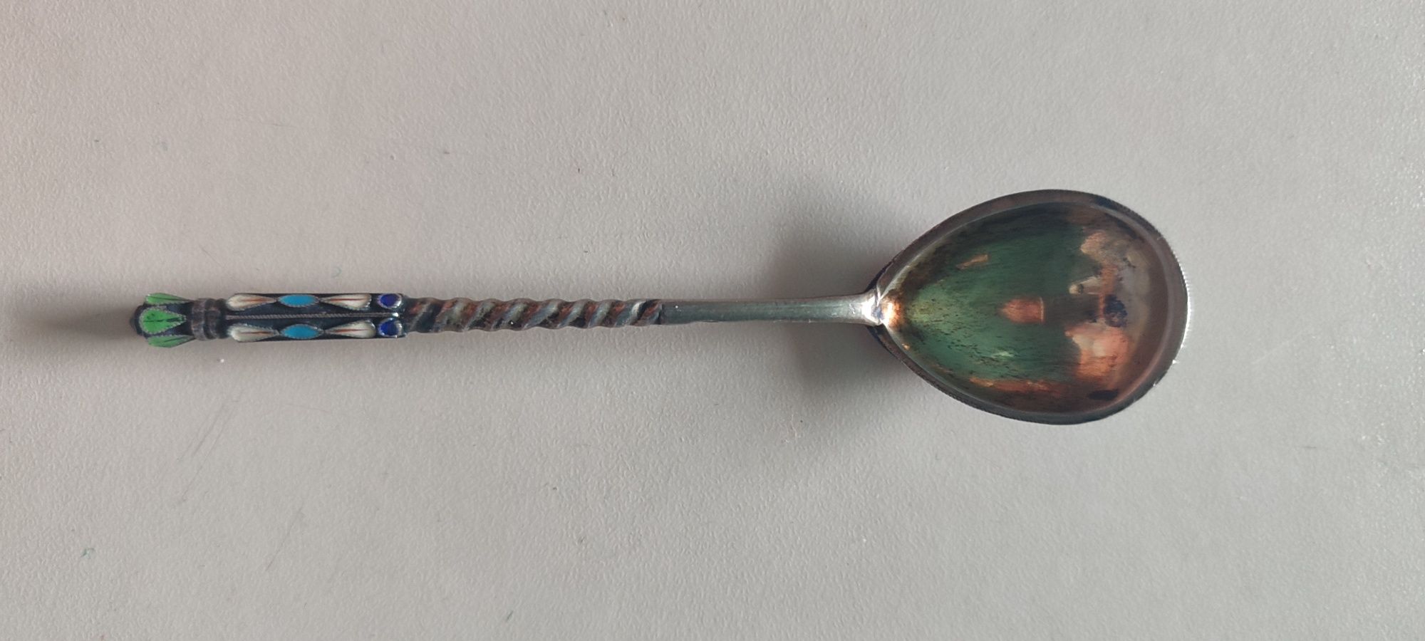 Colher Russa em prata com esmaltes