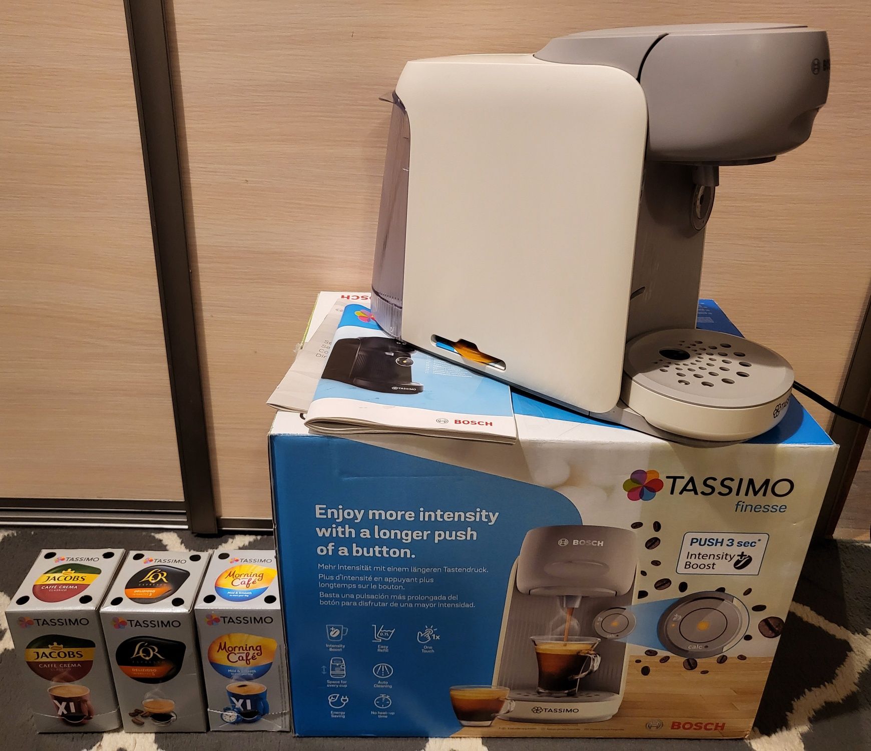 Ekspres Bosch Tassimo Finesse + kapsułki