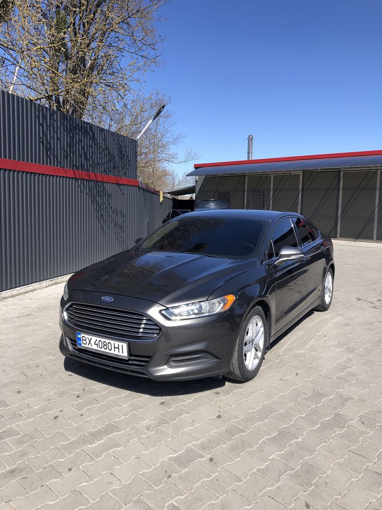 Продам Ford Fusion SE 2015