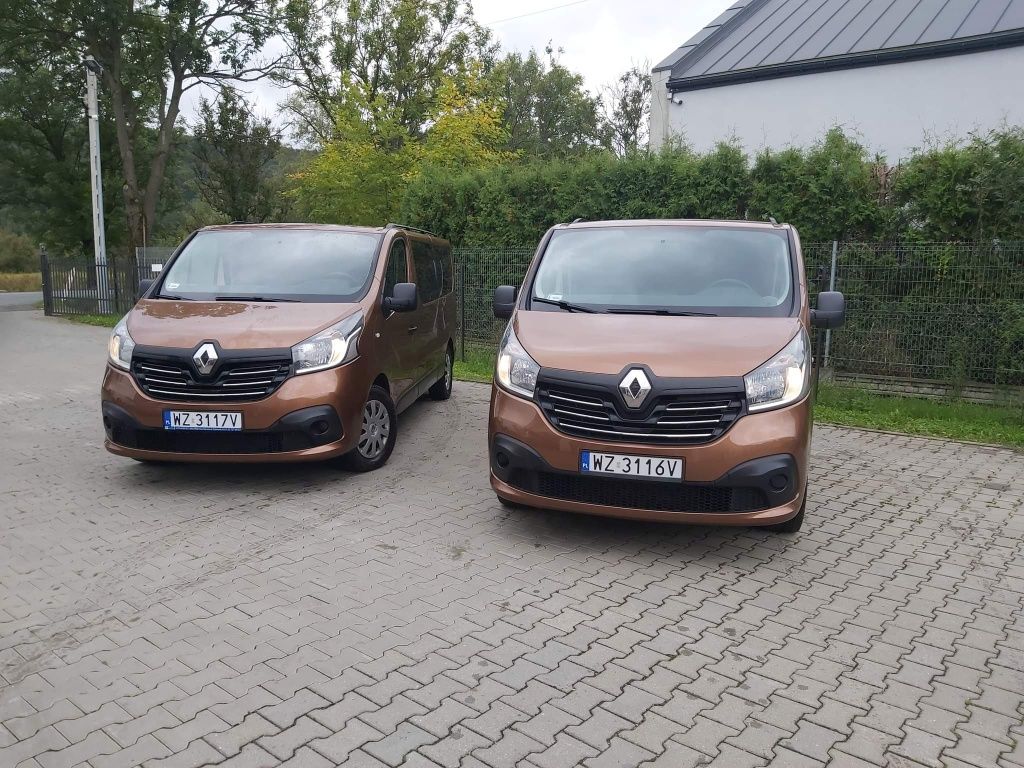 Wynajem busów 9 osobowych Renault Trafic LONG