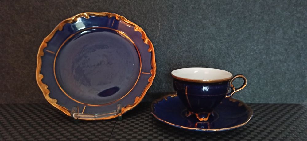 Porcelana Echt Kobalt Ręcznie zdobiona 24 K złotem Lichte TURYNGIA