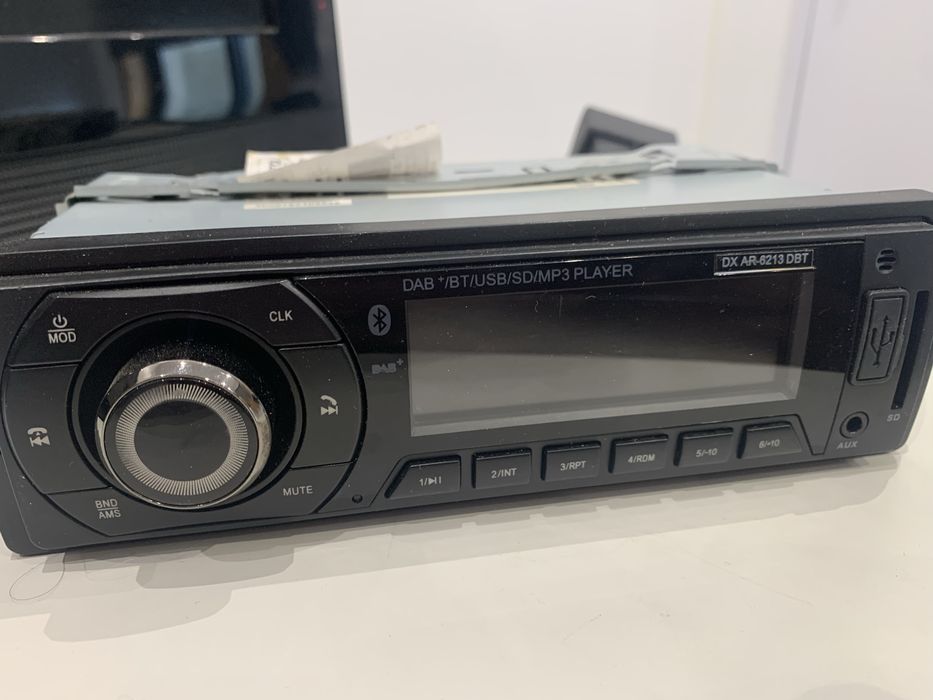 Vendo Rádio Novo para carro (com bluetooth)