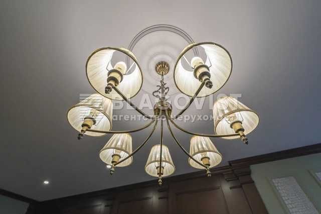 Продам 3 кімн кварт в ЖК Парк-хол Горький центр Антоновича 131