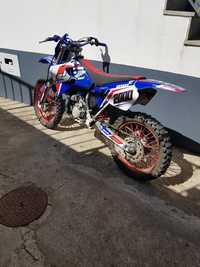 Vendo/Troco Yamaha YZ 250