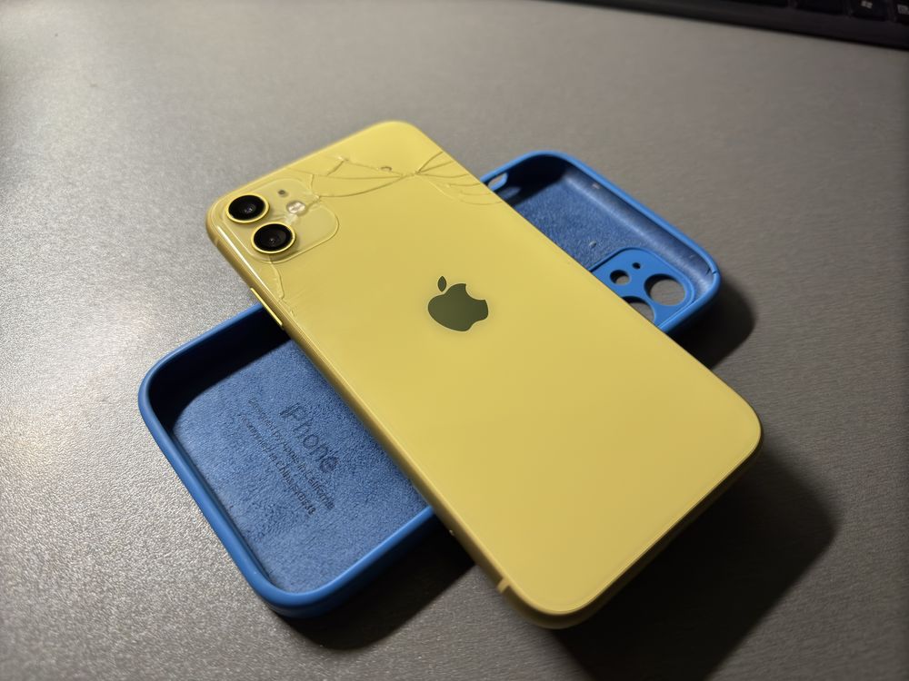 Iphone 11 128gb neverlock, все працює, 81%акб