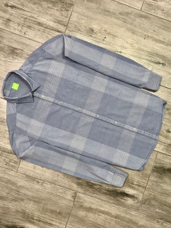 Hugo Boss Koszula Męska Logowana na Rękawie r. M