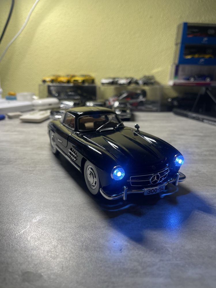 Продам модель Mersedes-Benz 300sl у масштабі 1/24
