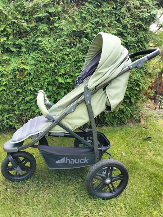 Hauck wózek spacerowy terenowy składany 3kołowy  śpiworek  mufka