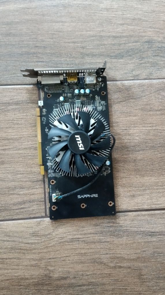 Видеокарта Sapphire Pulse Radeon RX 560 4GB GDDR 5 HDMI