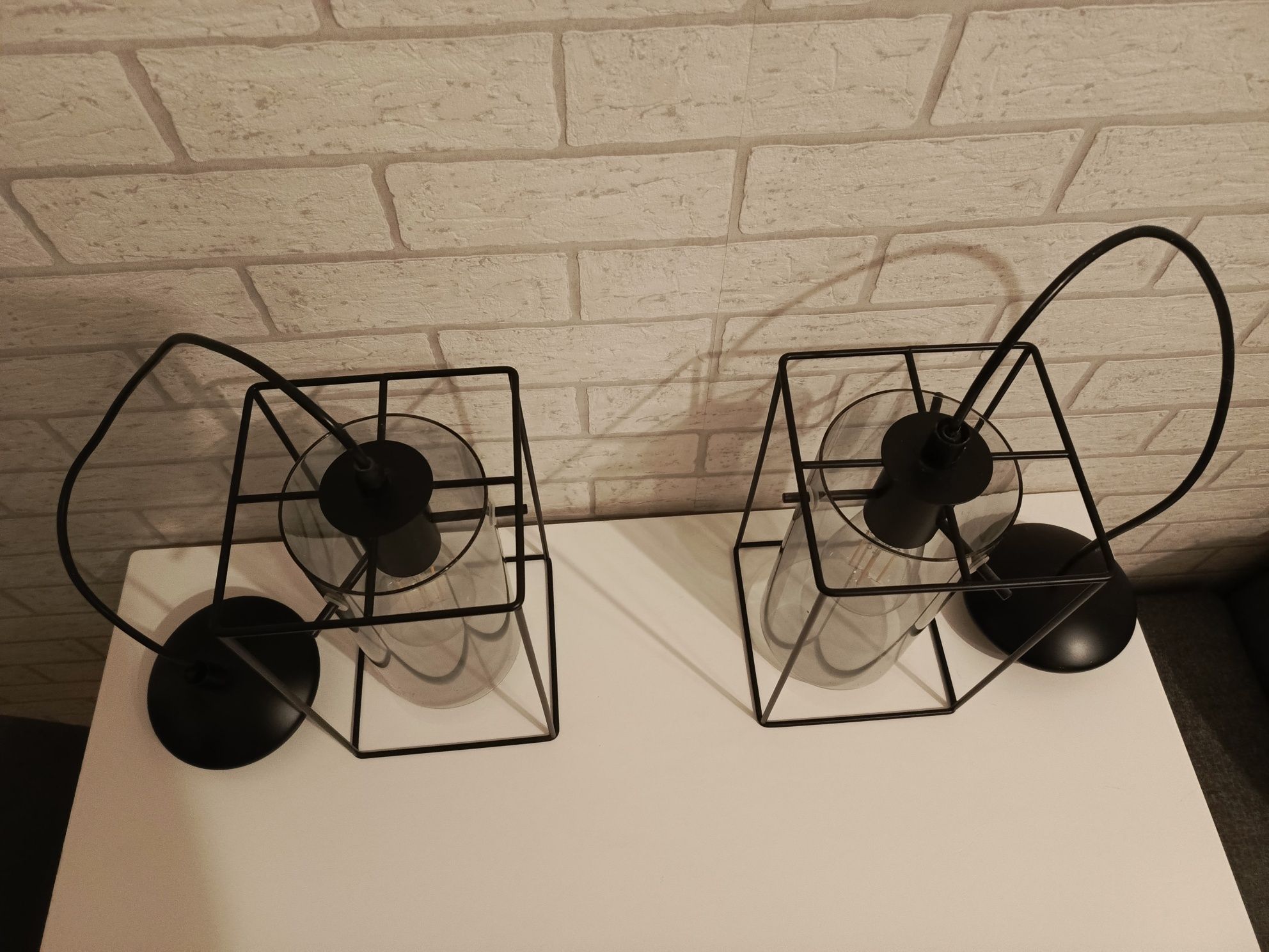 Lampy wiszące industrialne w bdb stanie