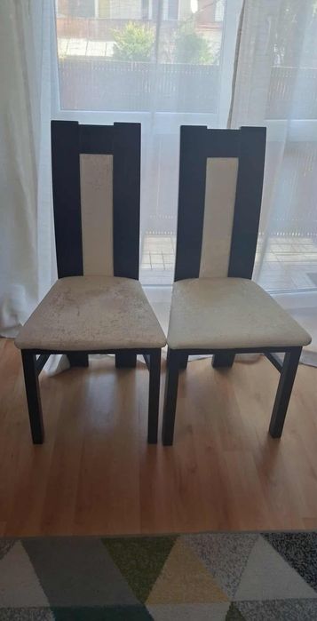 4 krzesła używane cena za jedno 75 zł