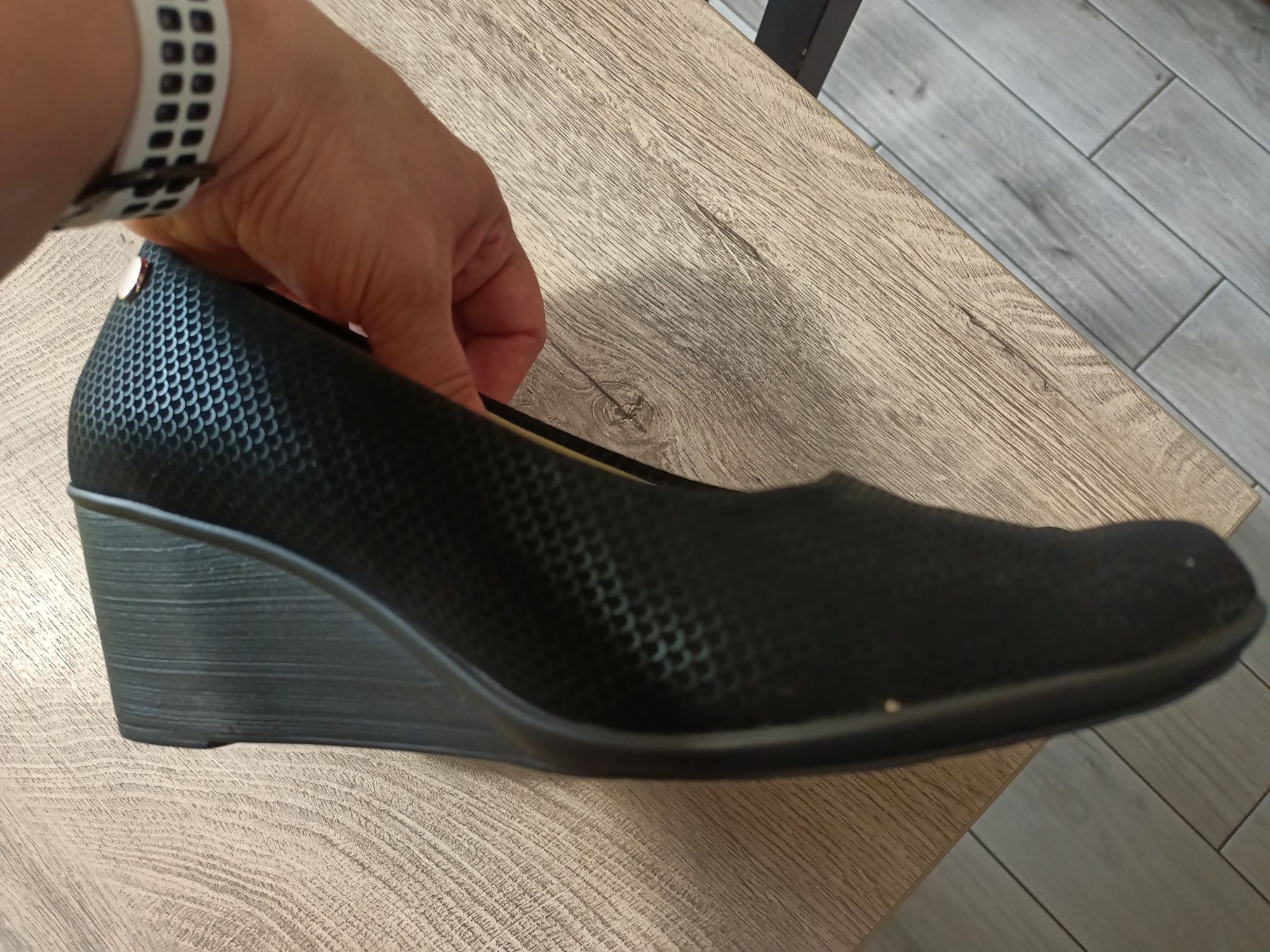 Buty wiosenne damskie, czółenka r.39