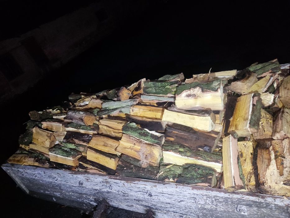 Дрова рубані б.у. декілька складометрів