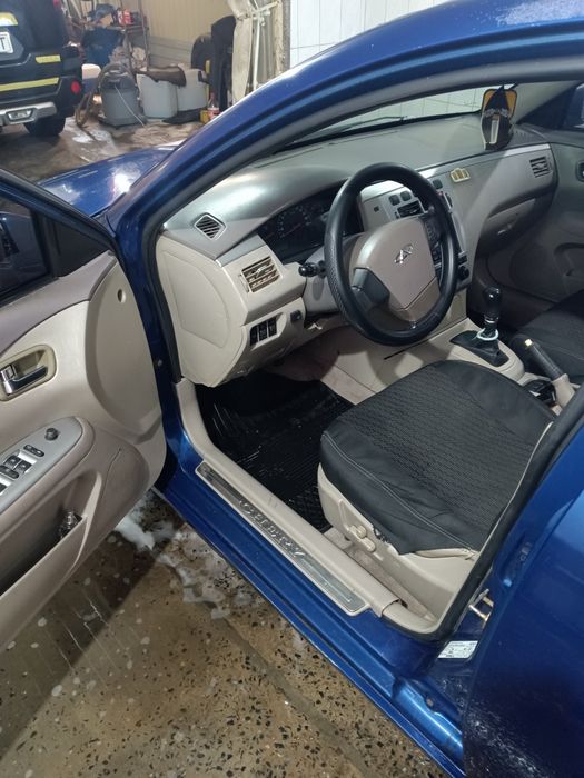 Продам Chery Elara