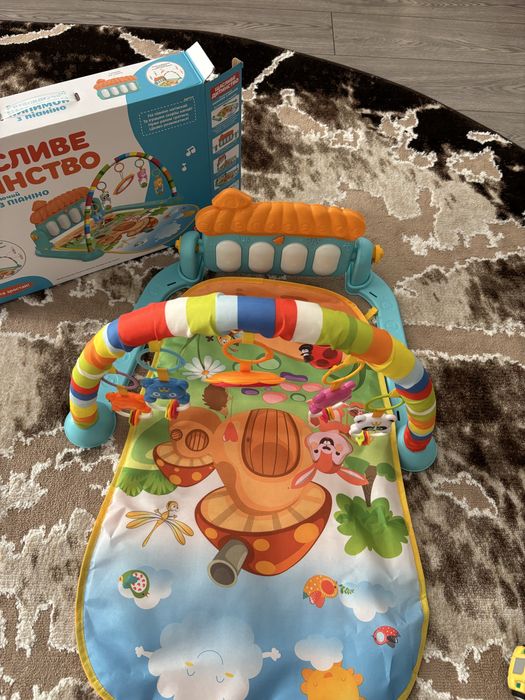 Розвиваючий килимок