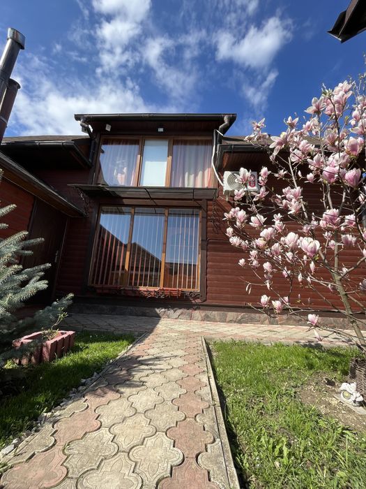 Садиба/котедж «Кароліна» подобово/довгострокова , є дати на Новий Рік