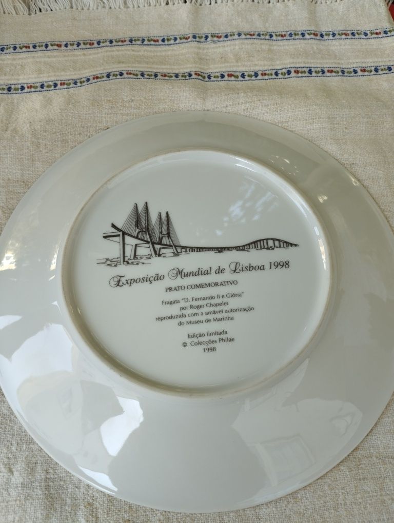 Prato Comemorativo Exposição Mundial de Lisboa 1998