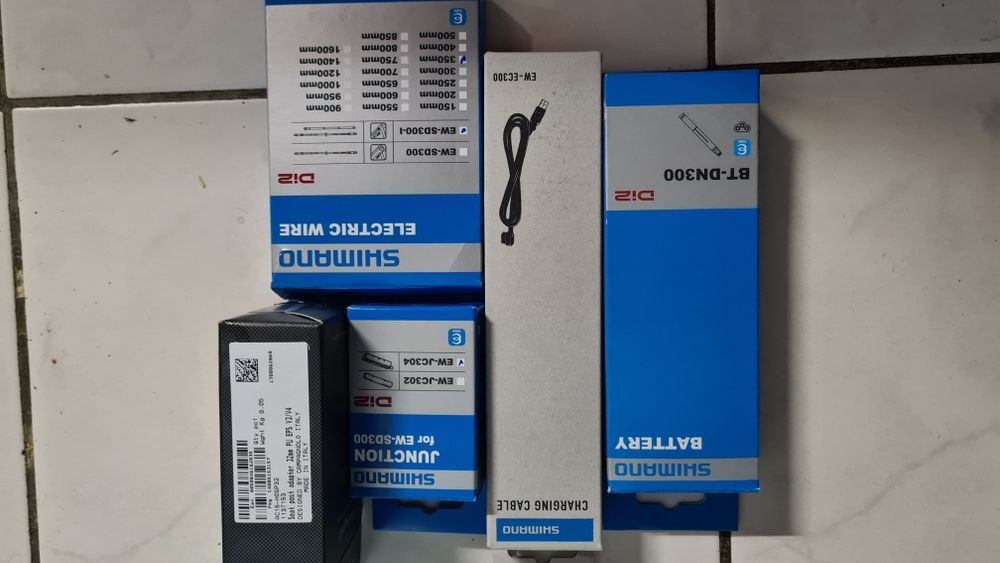 grupa  Shimano ultegra di2 8150  12 rz. Nowa kompletna  pod hamulce sz