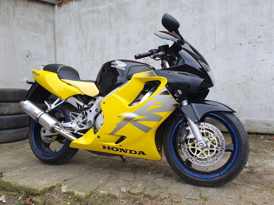 Honda CBR 600 f4