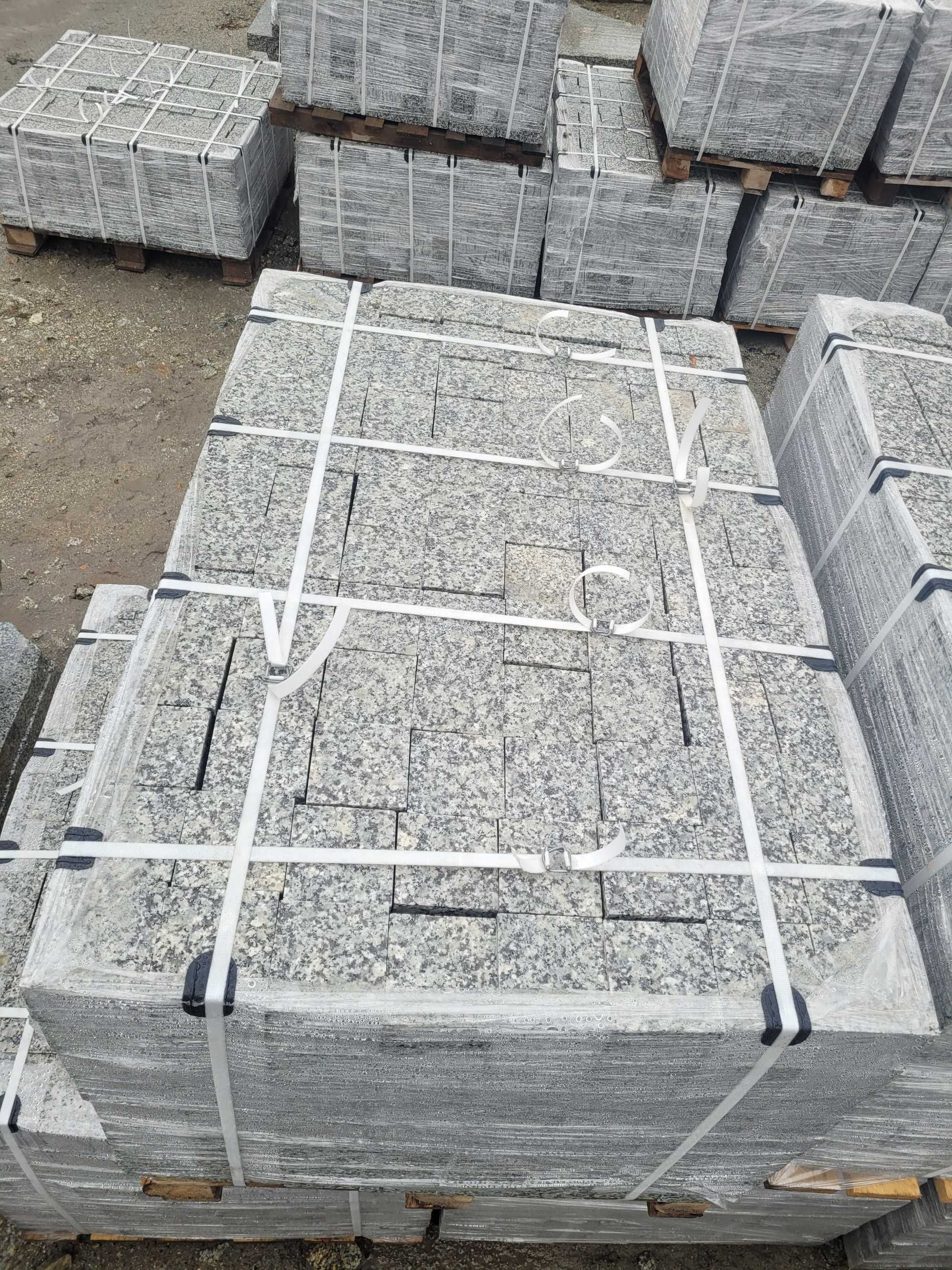 kostka granitowa 10x10x10/ Polski Granit