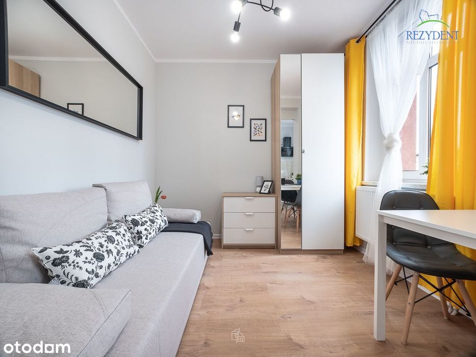 Kawalerka - ścisłe śródmieście Katowic. Sąsiedztwo Galerii Katowickiej