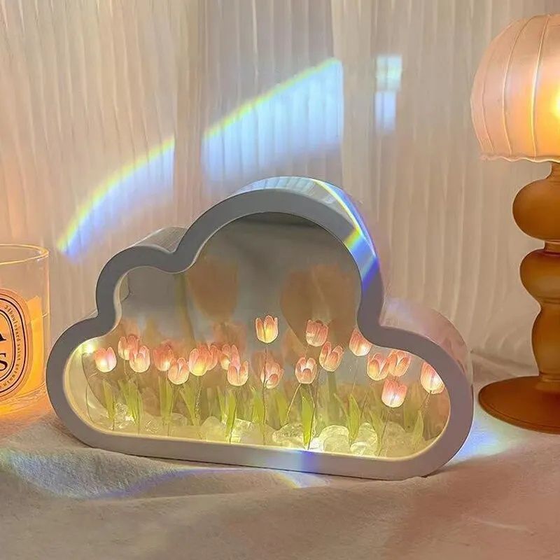 Нічник дзеркало Хмара з тюльпанами Набір для творчості Подарунок Декор