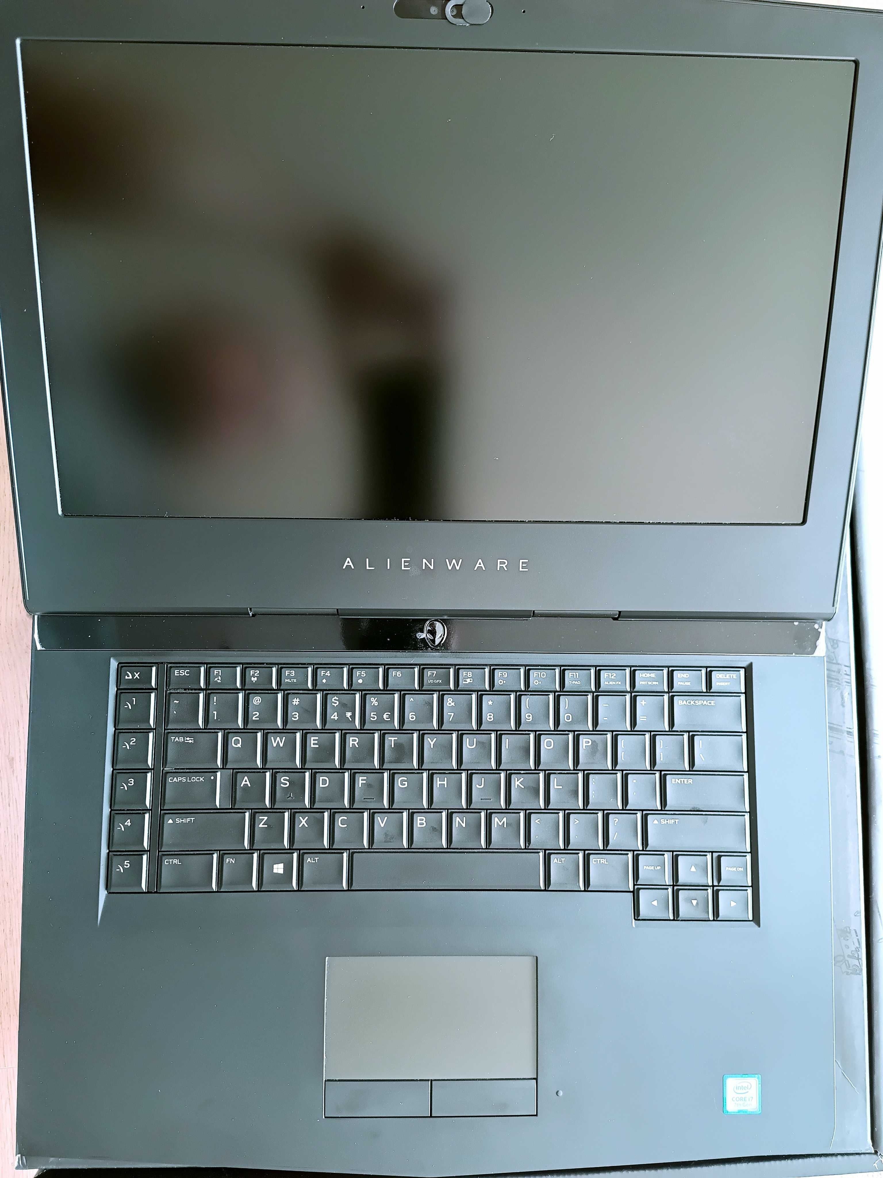Laptop Dell Alienware 15 R3 GTX 1070 i7 7700HQ