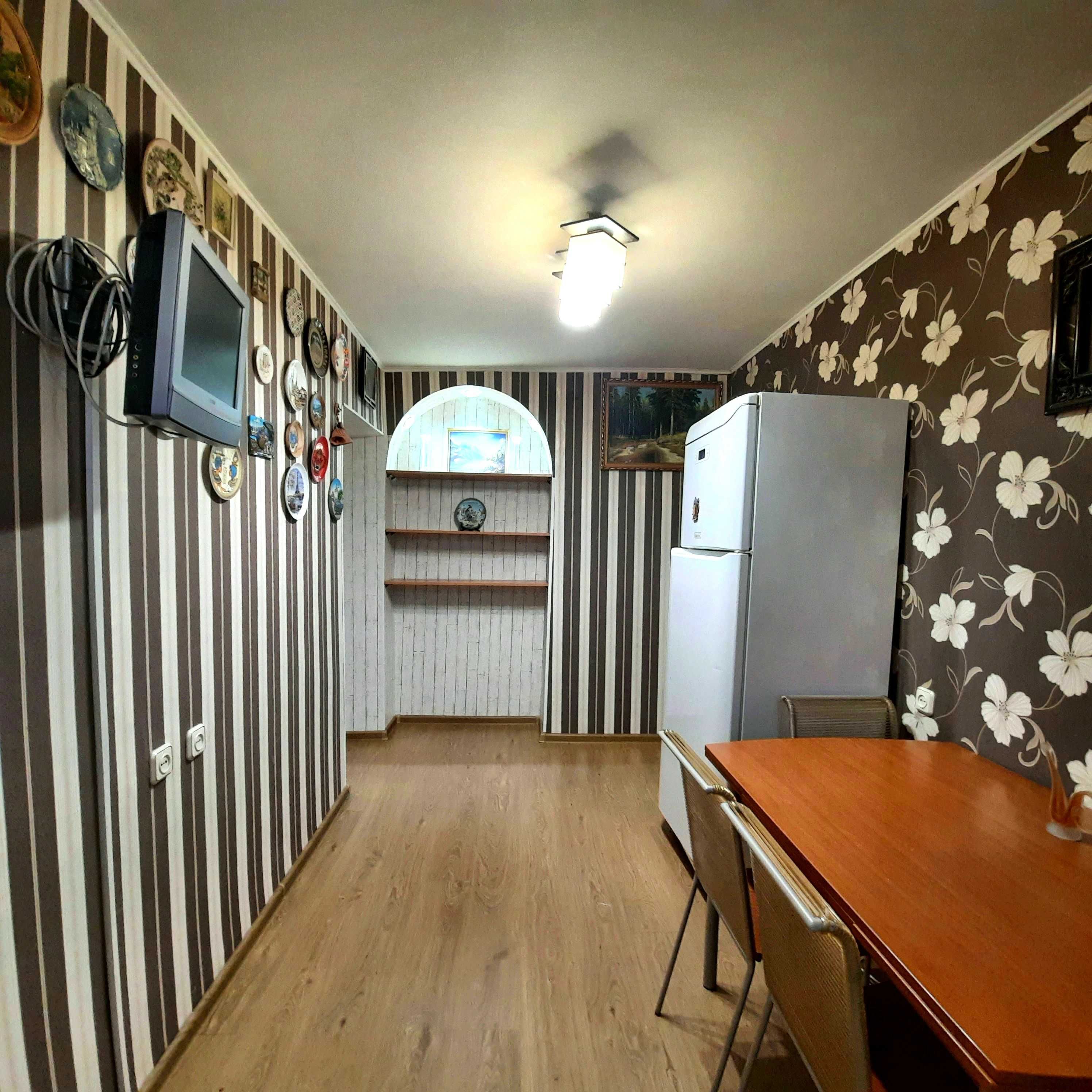 Продаж 3-кімнатної квартири на вул. Антоновича (Горького), 152,