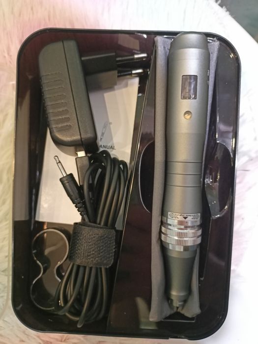 Sprzedam dermapen Dr Pen M8 Ultima