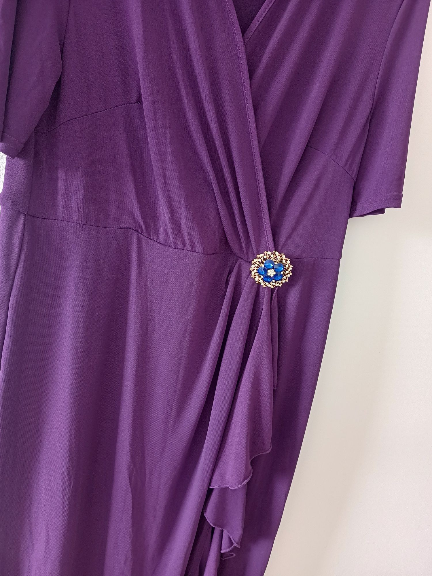 Sukienka suknia na ślub wesele przyjęcie broszka 48 4xl 50 5xl