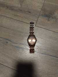 Nowy męski zegarek na bransoletce