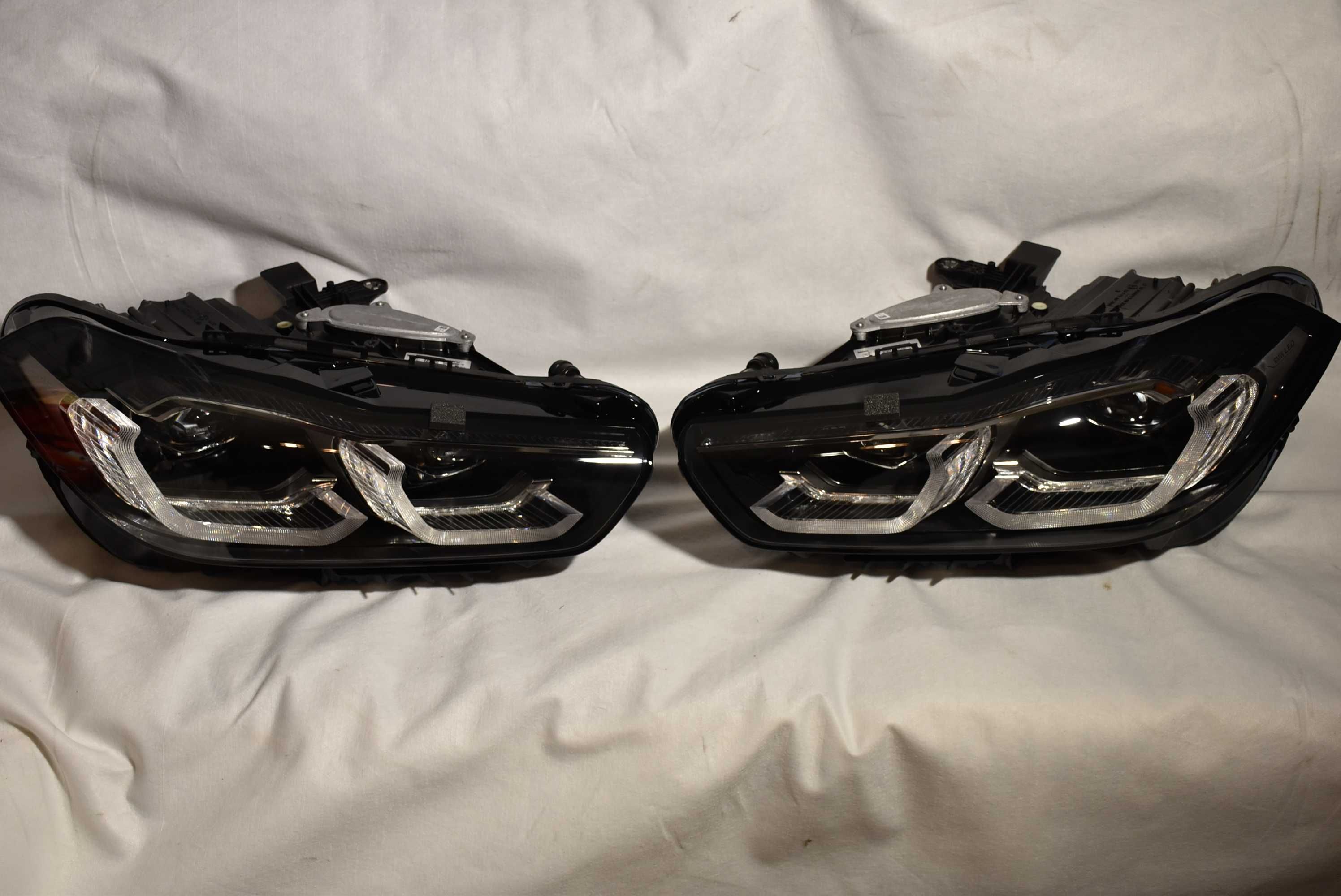 Nowe OEM BMW X2 F39 LCI LIFT LED ADAPTIV 5A29E95, 5A29E96 lewa i prawa