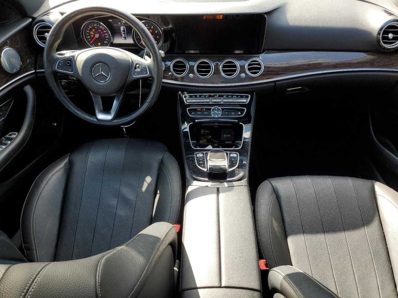 2017 Mercedes-Benz E 300 4Matic