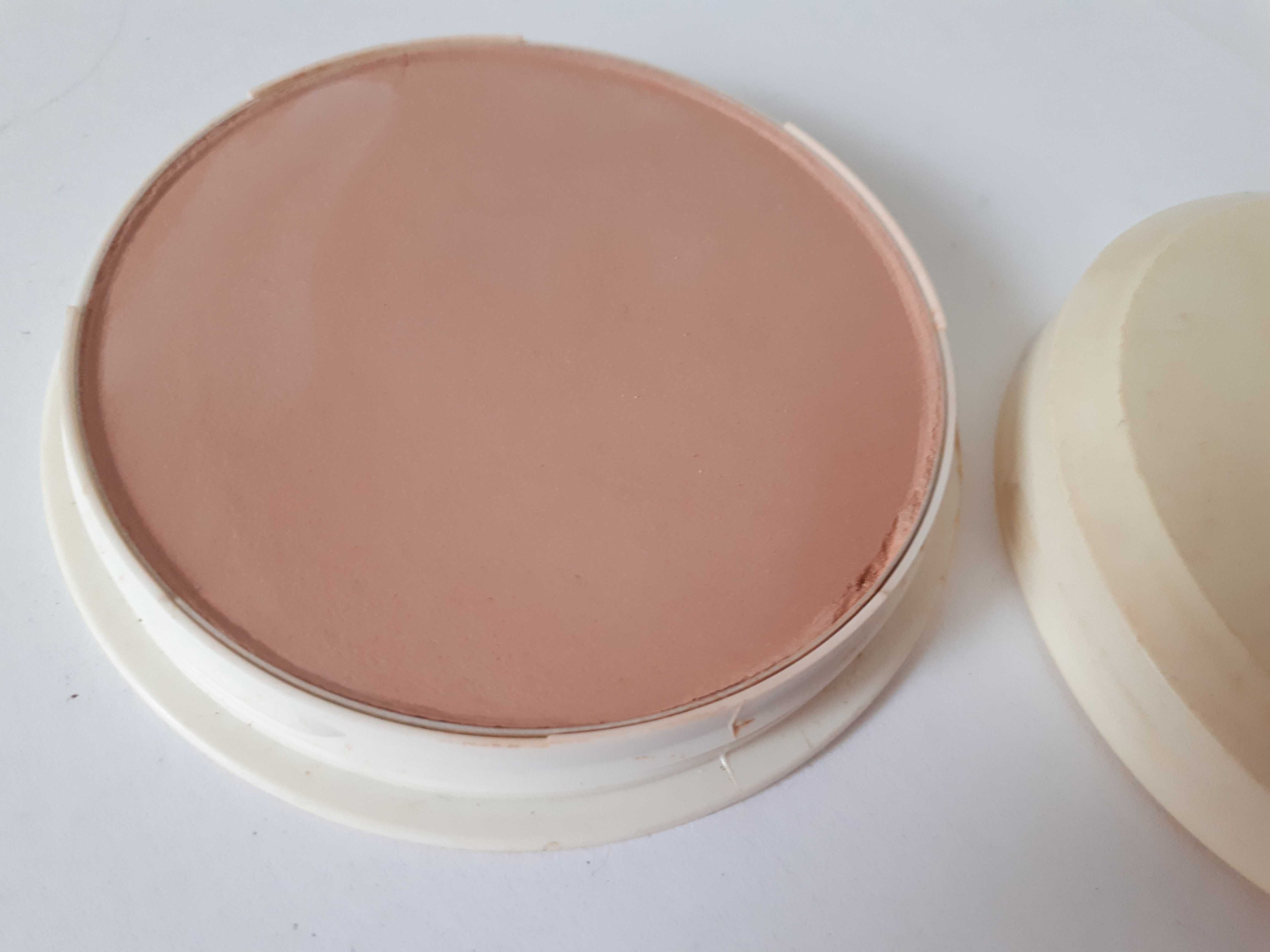 oryginalny puder Pan-cake Max Factor make up Amber rose
