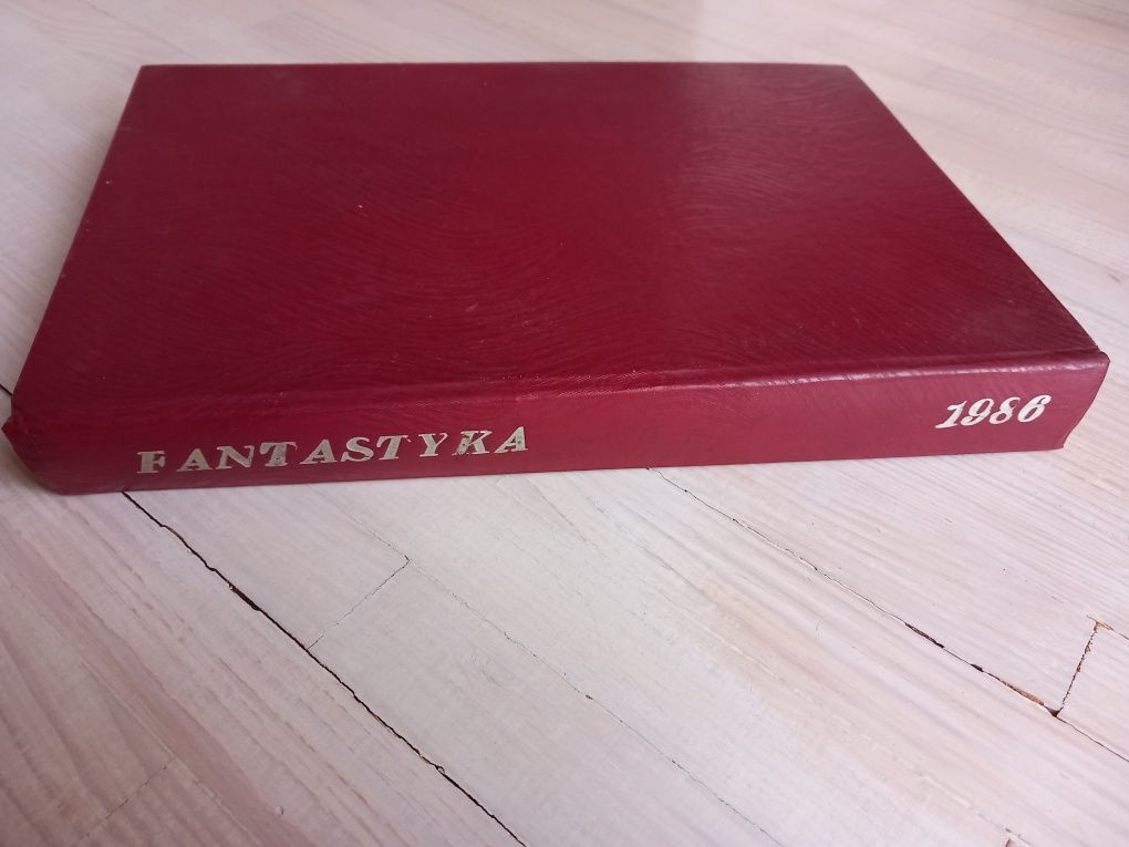 Fantastyka 1986 rok Wiedźmin oprawione