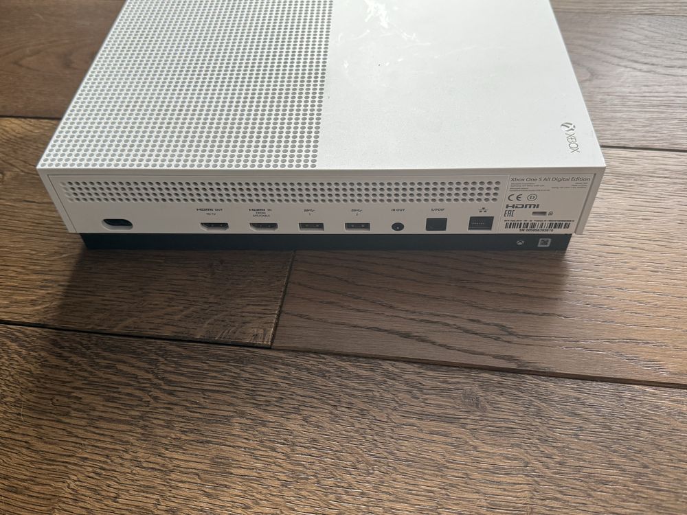 Xbox one s 1tb pamieci
