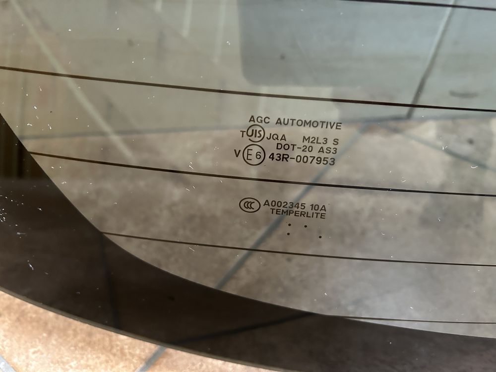 Szyba tylnia Mitsubishi ASX rocznik 2018