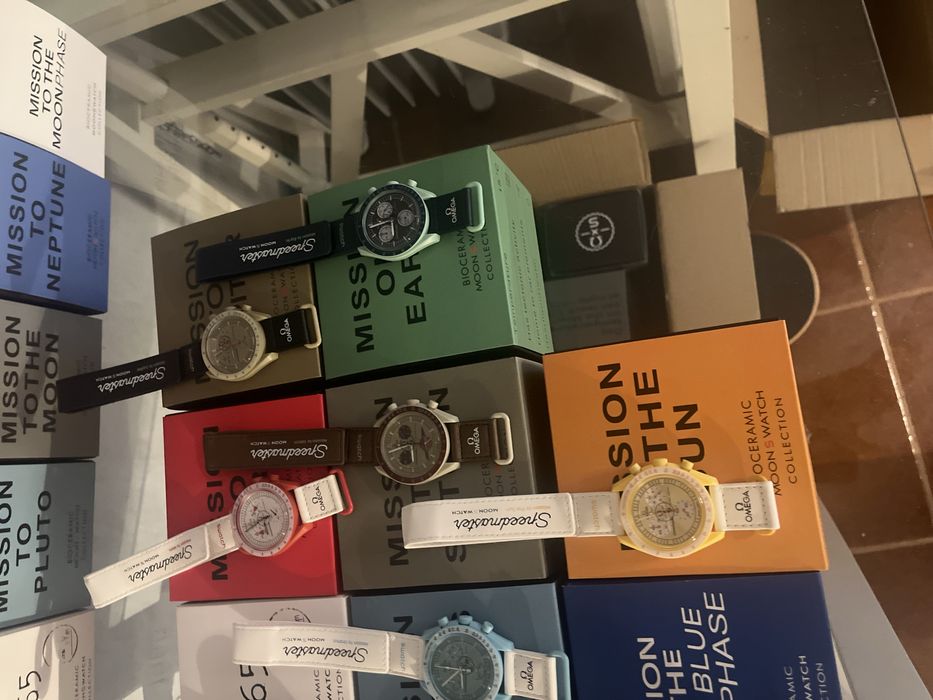 Omega x Swatch Varias cores