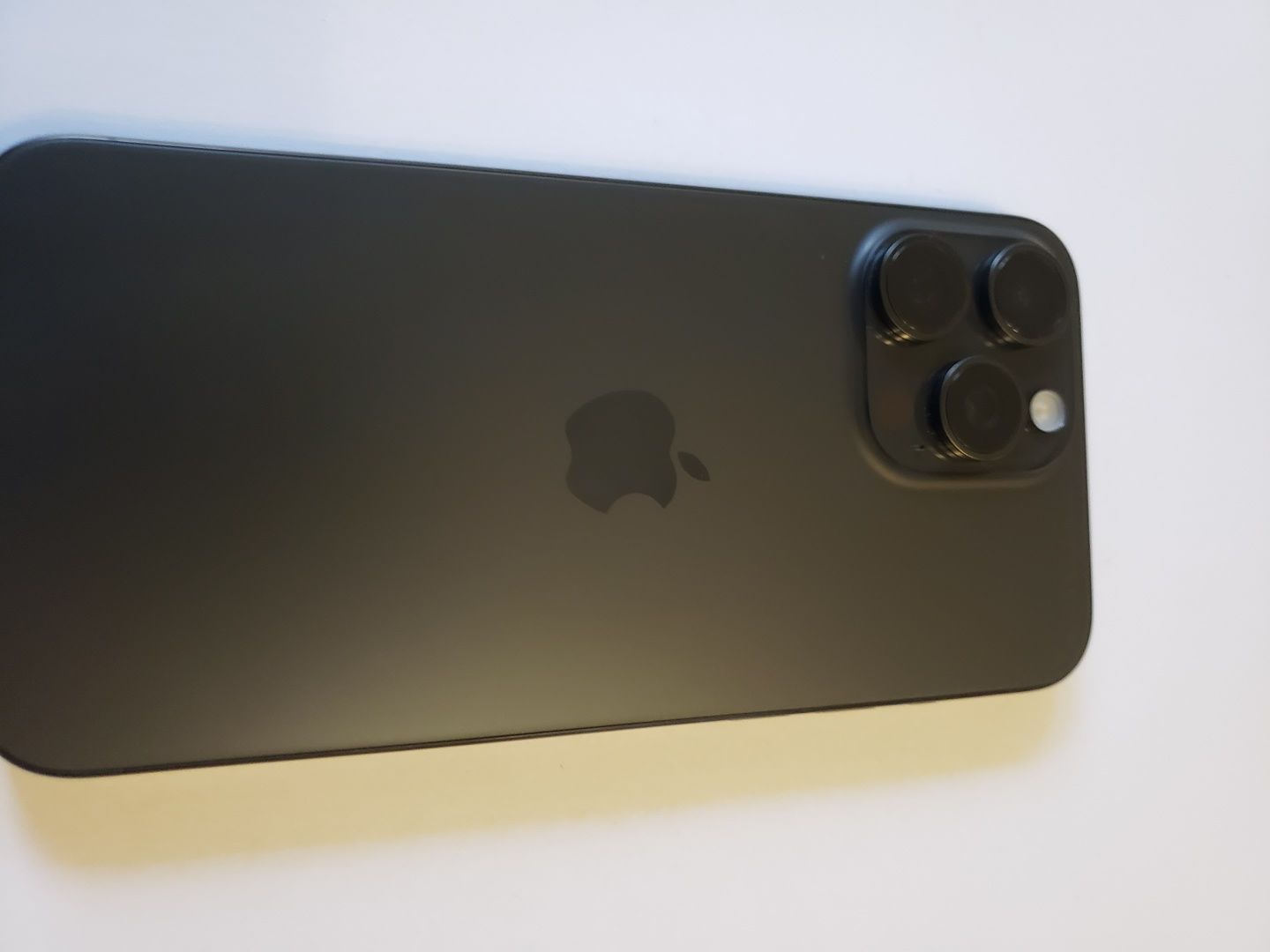 Apple iPhone 15 Pro Max 256GB Black Titanium (MU773)