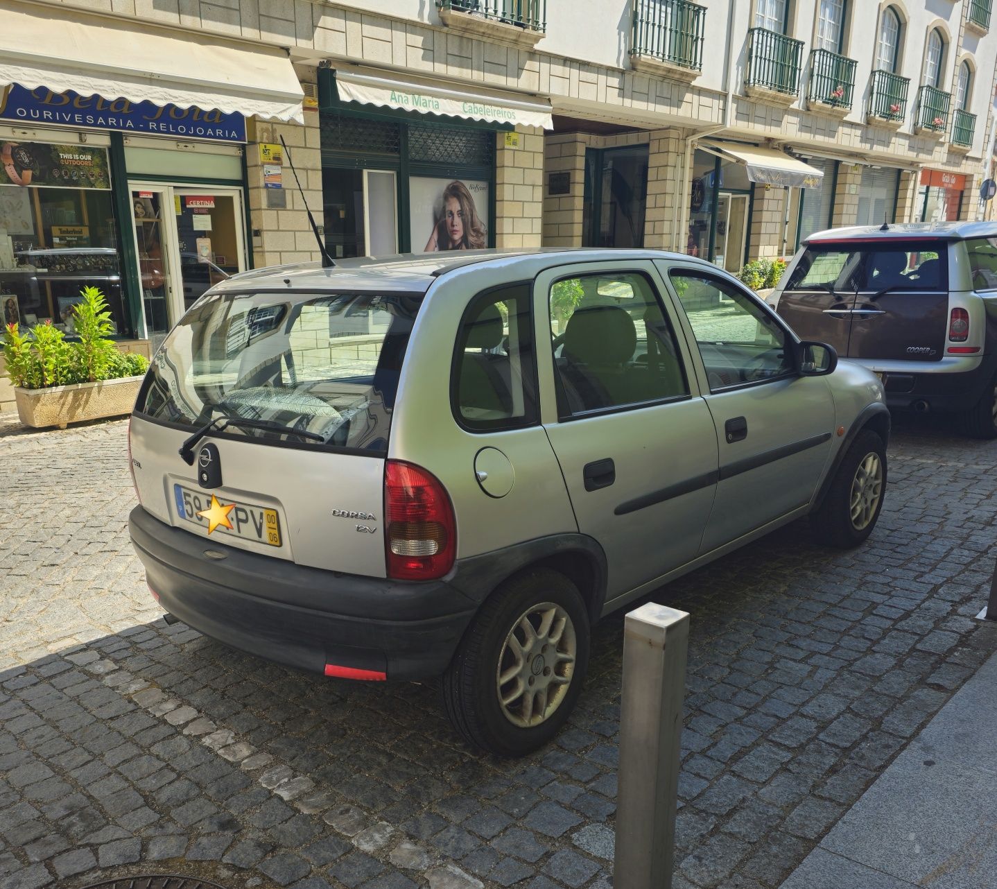 Opel Corsa 1.0 12V - 06/2000