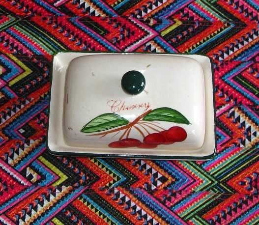 maselniczka ceramiczna