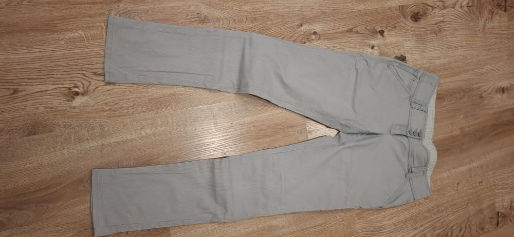 Szare spodnie Camaieu