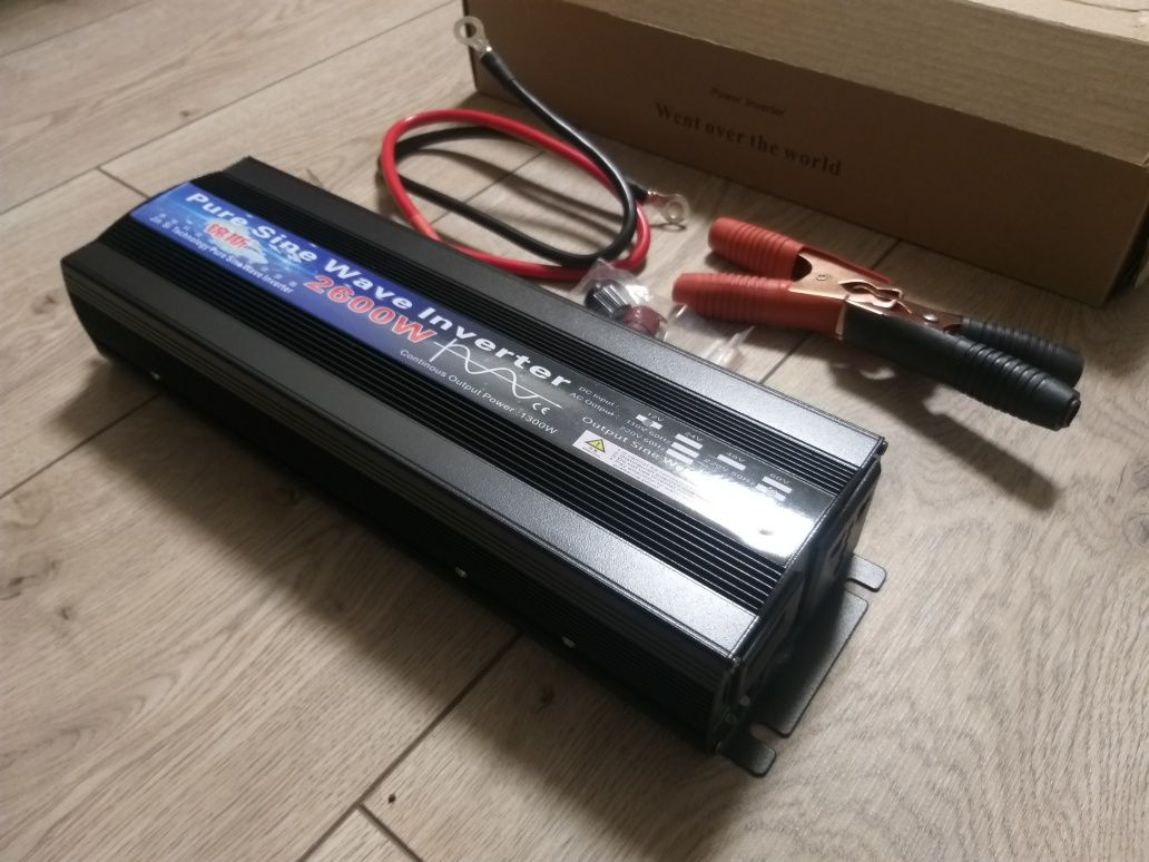 Инвертор с 12v на 220v 2600w (ном. 1300w) Чистий синус